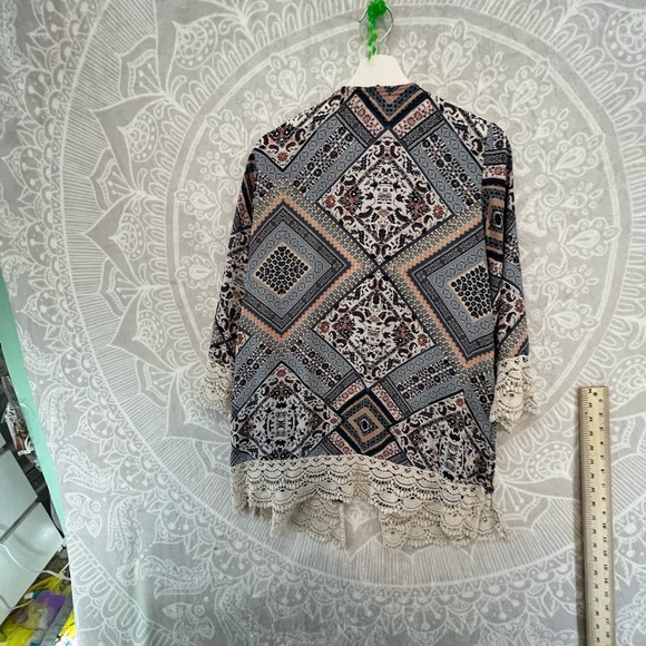 XHILARATION OPEN FRONT CARDIGAN TOP OVERSIZED COVER UP LACE PRINT PINK BLUE EUC - Picture 3 of 11